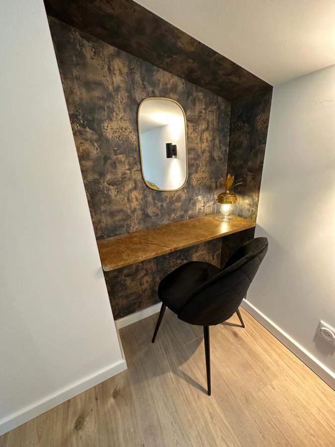 Un Brin De Pampa Apartment Vienne  Exterior foto